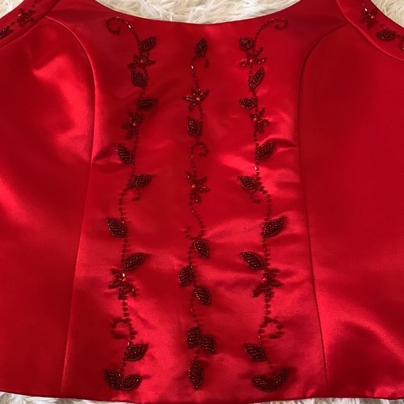 Pinky&Me Halter Top - Picture 2 of 5